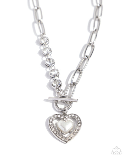 Paparazzi - Soft-Hearted Style - White