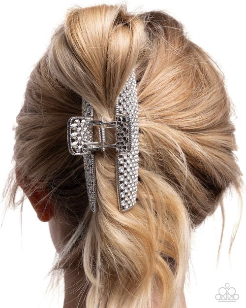 Paparazzi -Glittery Gesture - White Claw Clip