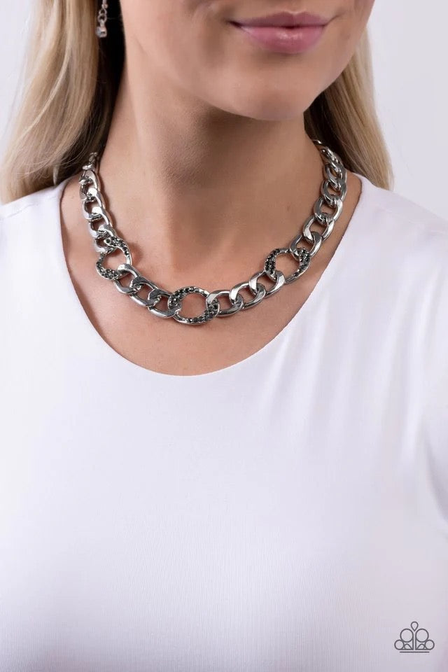 Paparazzi - Gleaming Harmony - Silver