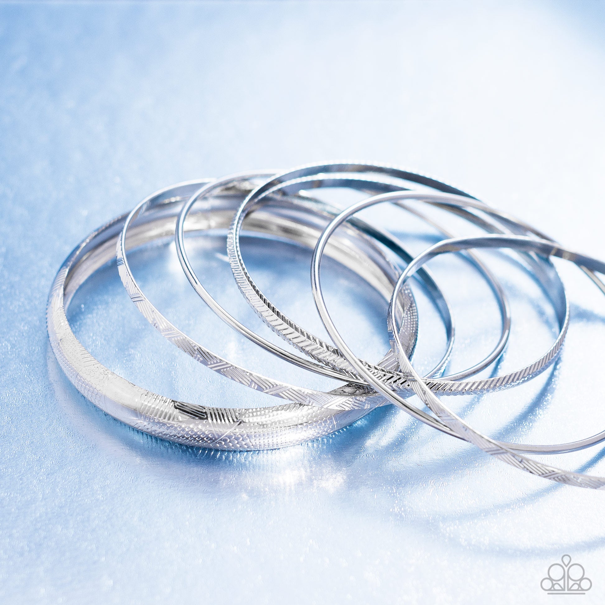 Paparazzi - Stackable Stunner - Silver